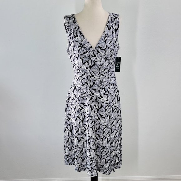 LAUREN RALPH LAUREN floral print  V-neck sleeveless faux wrap dress Sz 8… - Picture 1 of 8